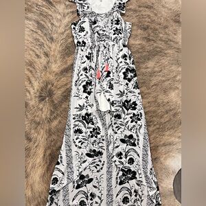 Jealous Tomato Black and White Floral Dress | Small | Excellent Condition